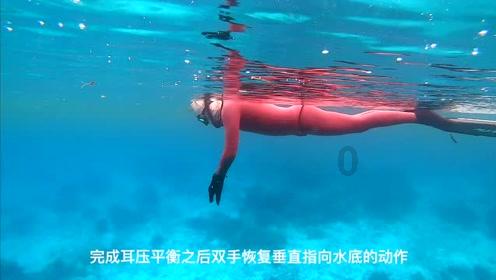 国产新势力哪吒在2023年直接拿下了年度跑车销量冠军！